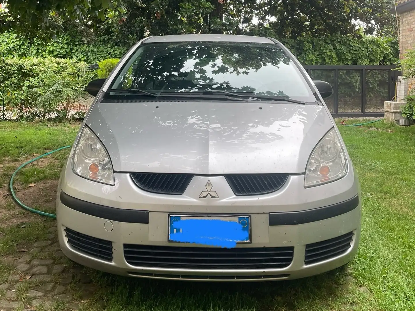 Mitsubishi Colt Colt VIII 2004 5p 1.5 di-d Inform Gris - 1