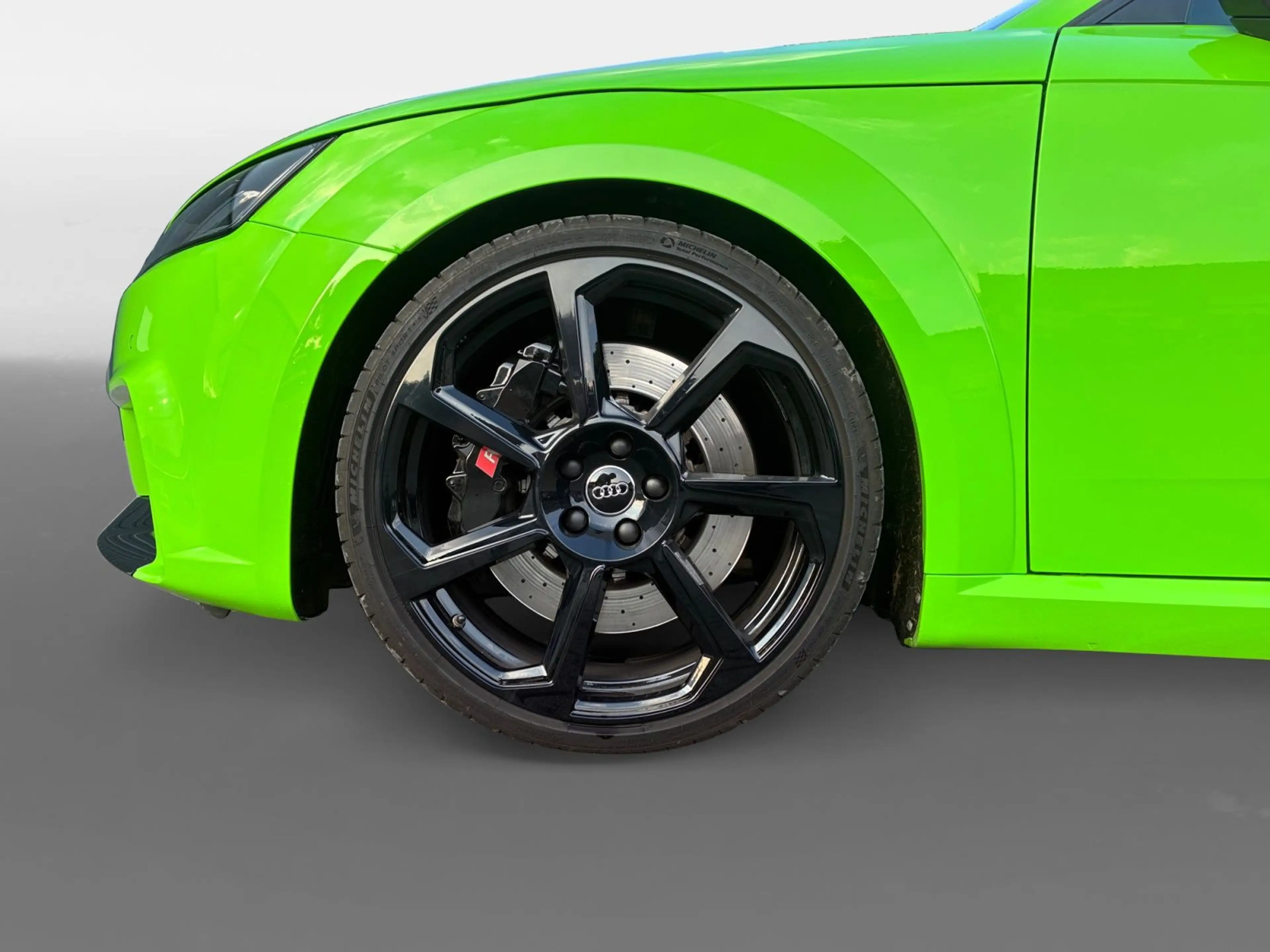 Audi TT RS TT RS Coupe 2.5 TFSI quattro Akrapovic Performan — photo 14