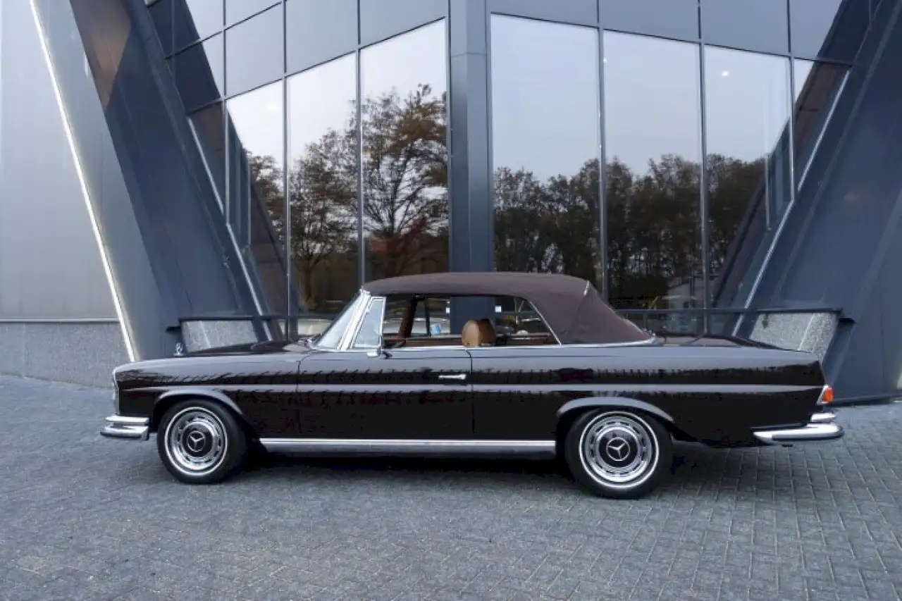 Mercedes-Benz 280 W111 280SE 3.5 Cabriolet, foto 6