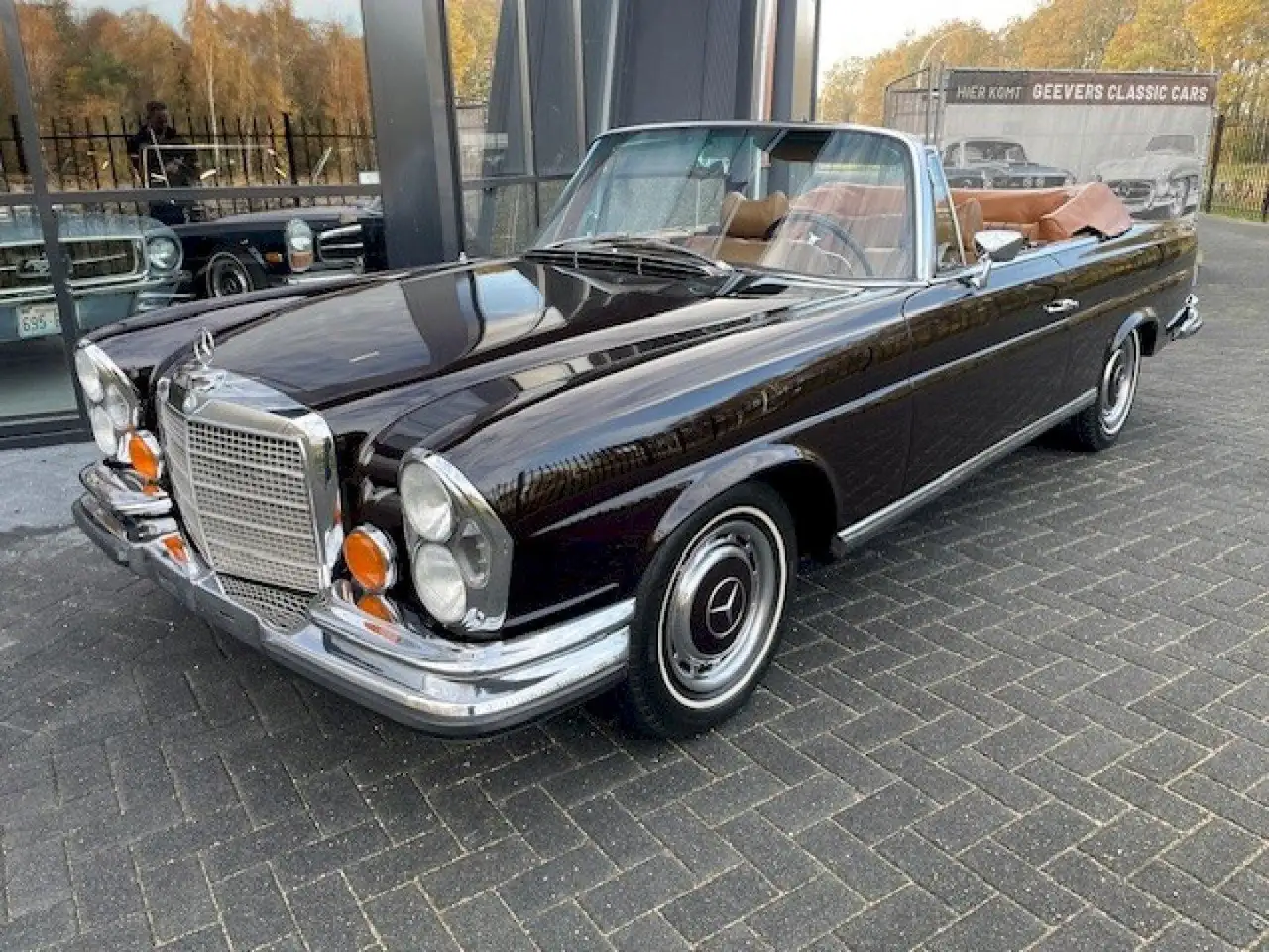 Mercedes-Benz 280 W111 280SE 3.5 Cabriolet, foto 2