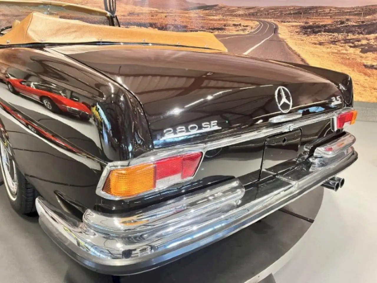 Mercedes-Benz 280 W111 280SE 3.5 Cabriolet, foto 12
