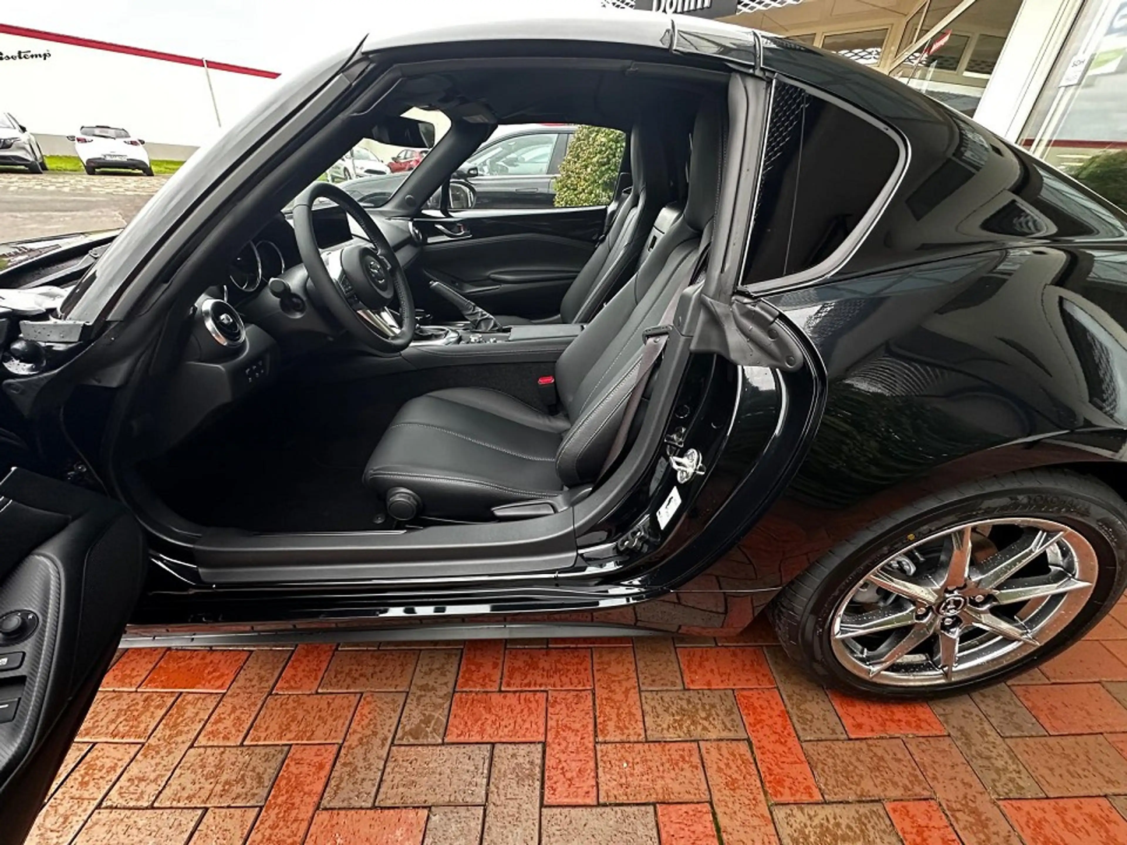 Mazda MX-5 1.5L SKYACTIV-G 136ps — photo 10