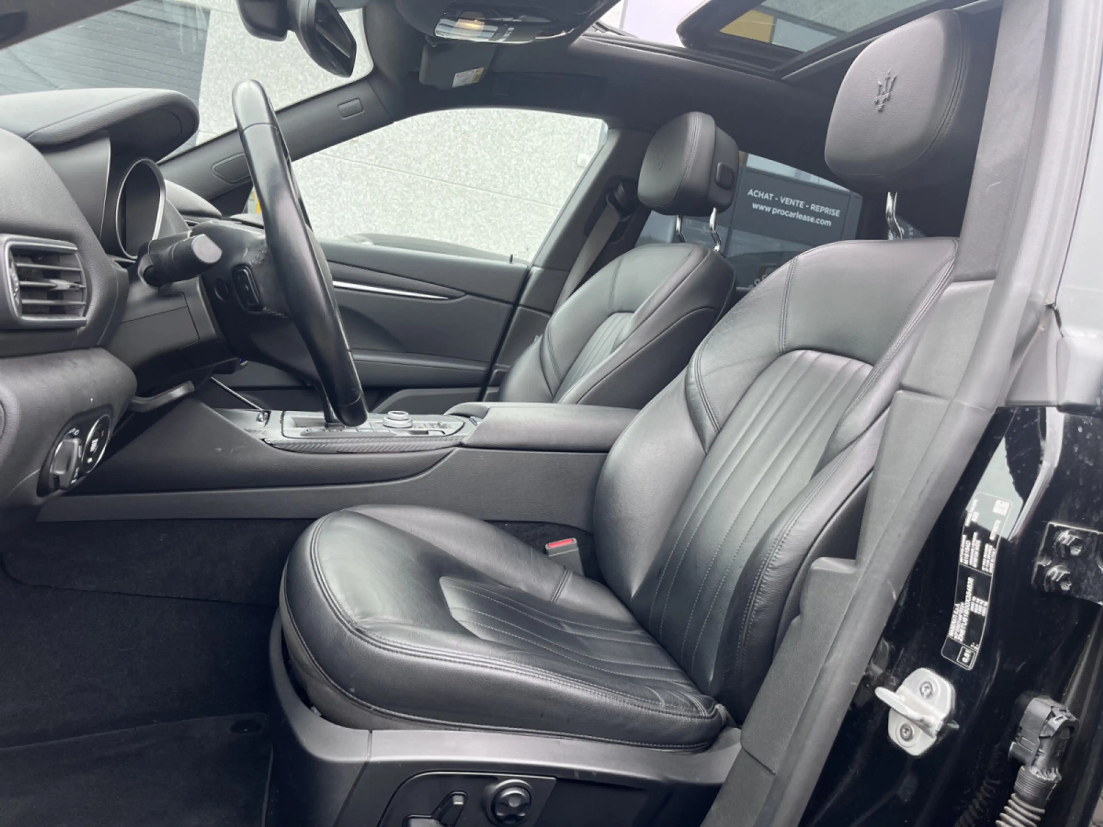 Maserati Levante SQ4 DIESEL 3.0 4WD/ 21°/ SCHIEBEDACH/ — photo 11