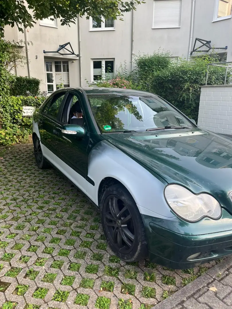 Mercedes-Benz C 180 Classic - 2