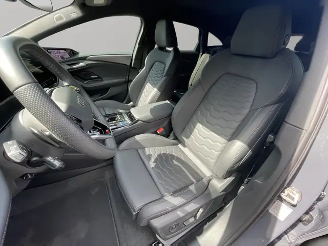 Audi A6 E-Tron view 11
