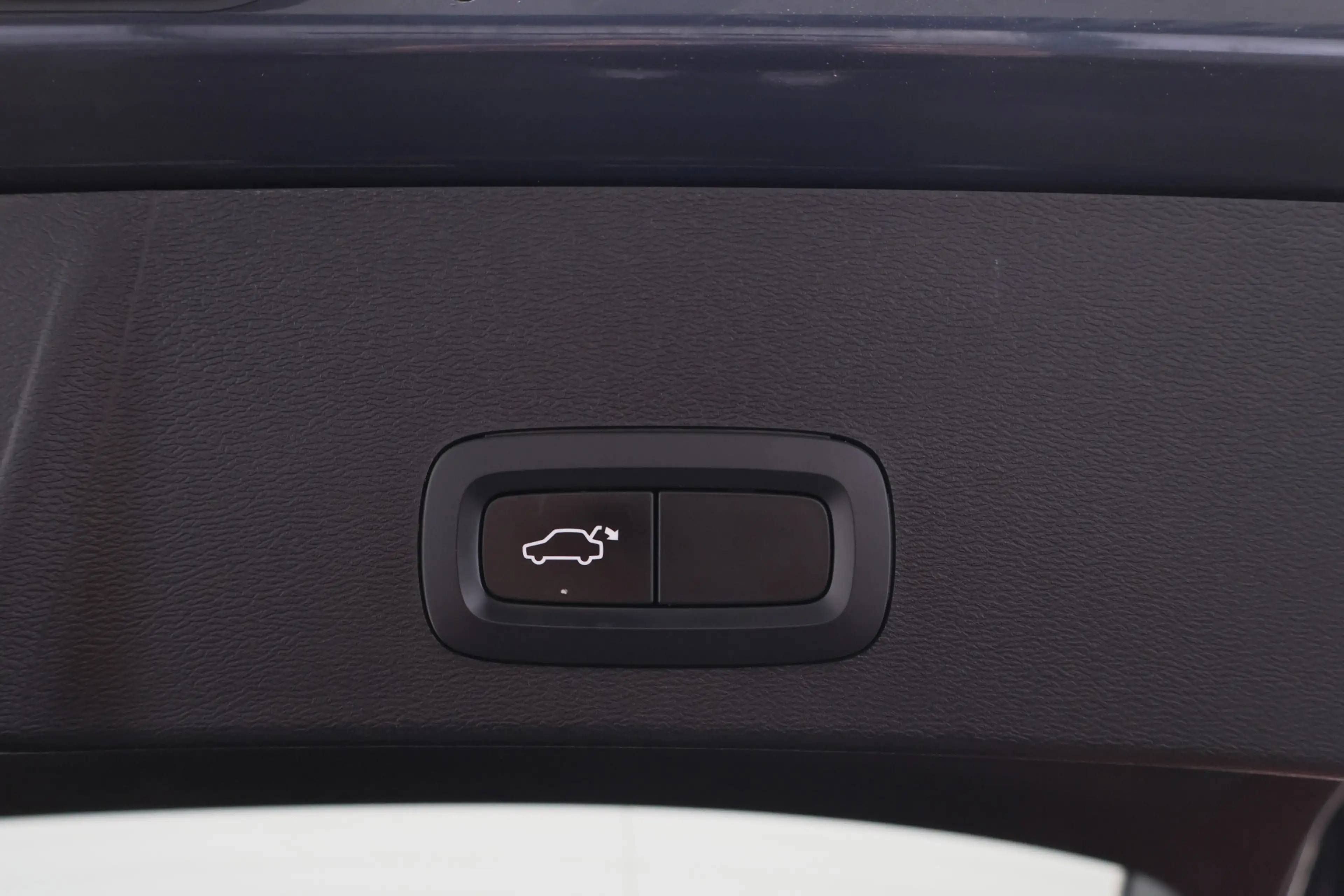 Volvo XC40 1.5 T5 Twin Engine Inscription Leer, Panoramadak, — photo 17