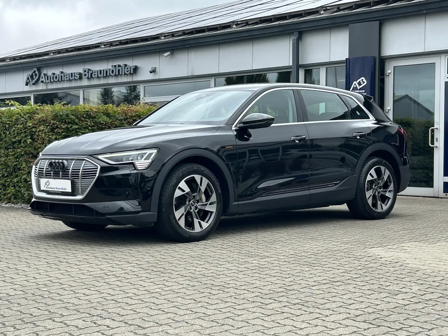 Audi e-tron 50 quattro*Kamera*Matrix*20 Zoll* Schwarz - 2