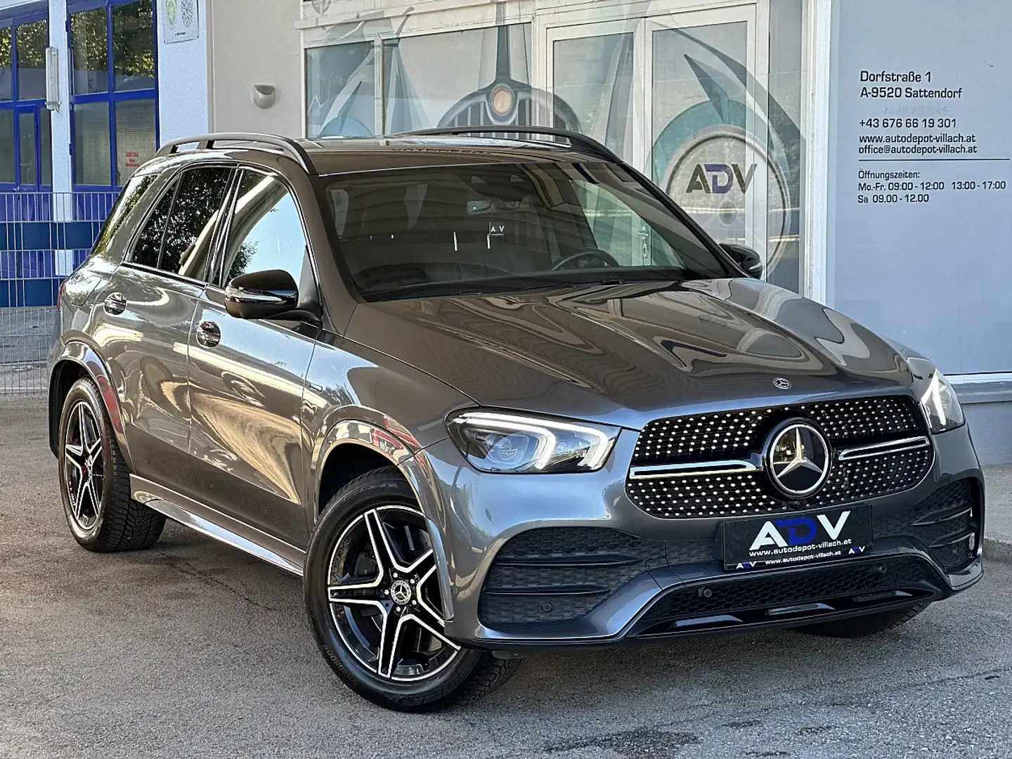 Mercedes-Benz GLE 350 de AMG-Line  4Matic Aut. Grau - 1