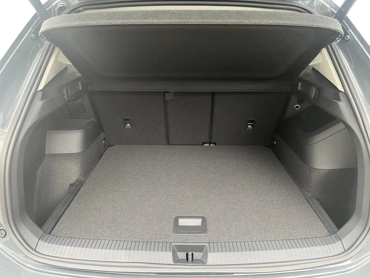 Volkswagen Tiguan Friends TDI DSG 19