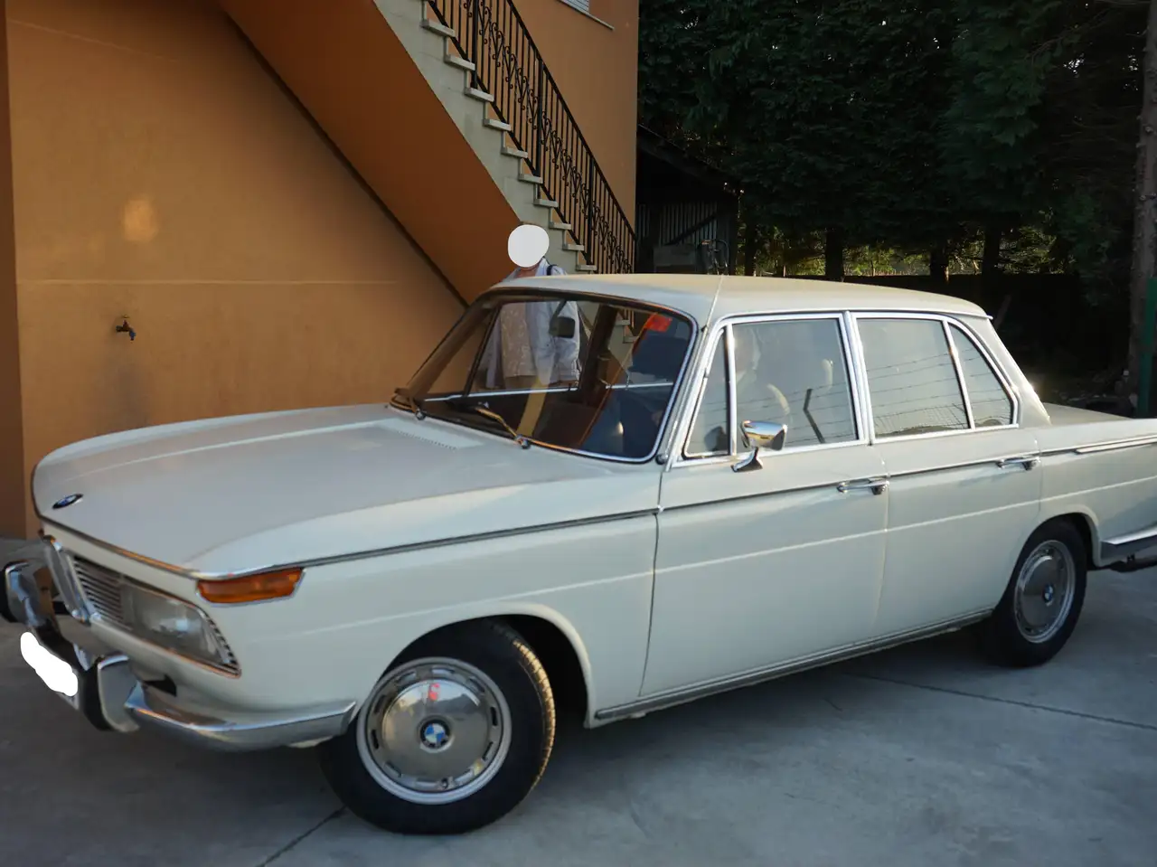 BMW 2002 2000, foto 2
