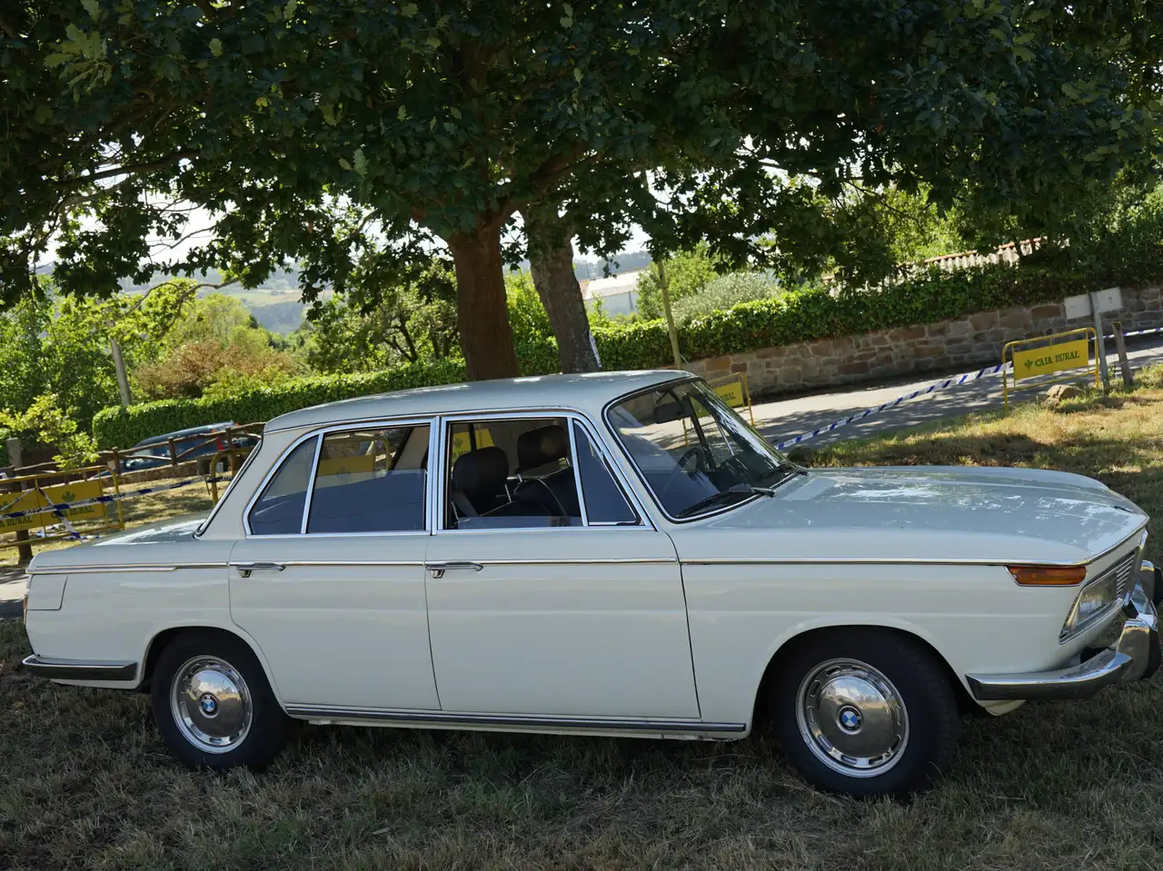 BMW 2002 2000, foto 3