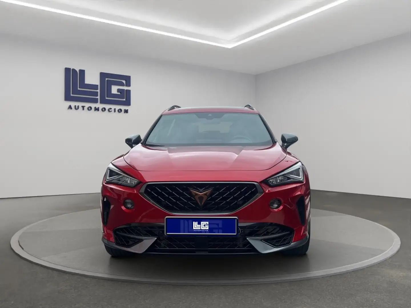 CUPRA Formentor 2.0 TSI 310 VZ DSG 4Drive Burdeos - 2