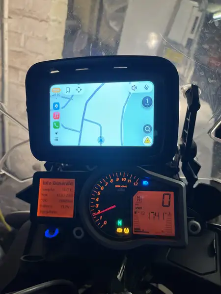 KTM 1090 Adventure - foto 6