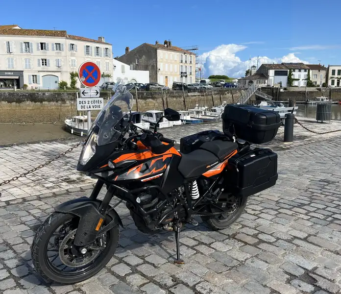 KTM 1090 Adventure - foto 7