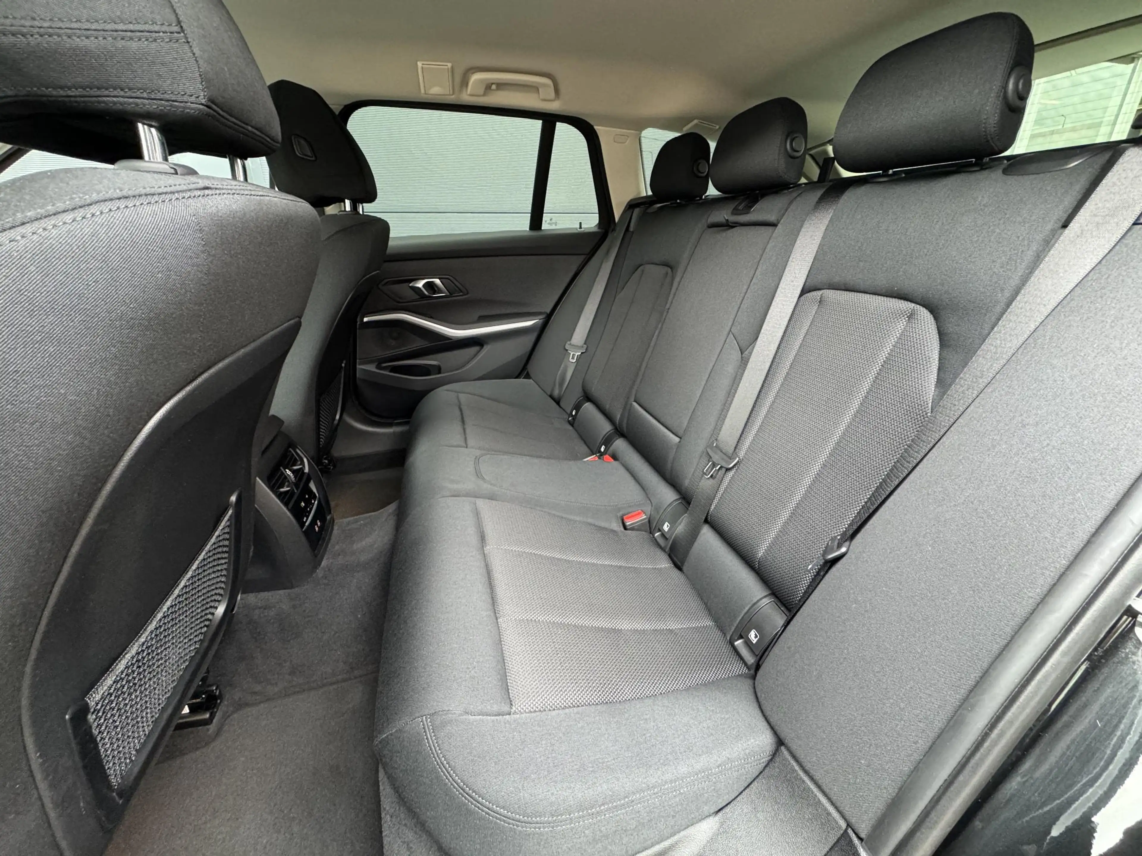 BMW 318 3-serie Touring 318i / Geen Import / 100% dealer o — photo 21