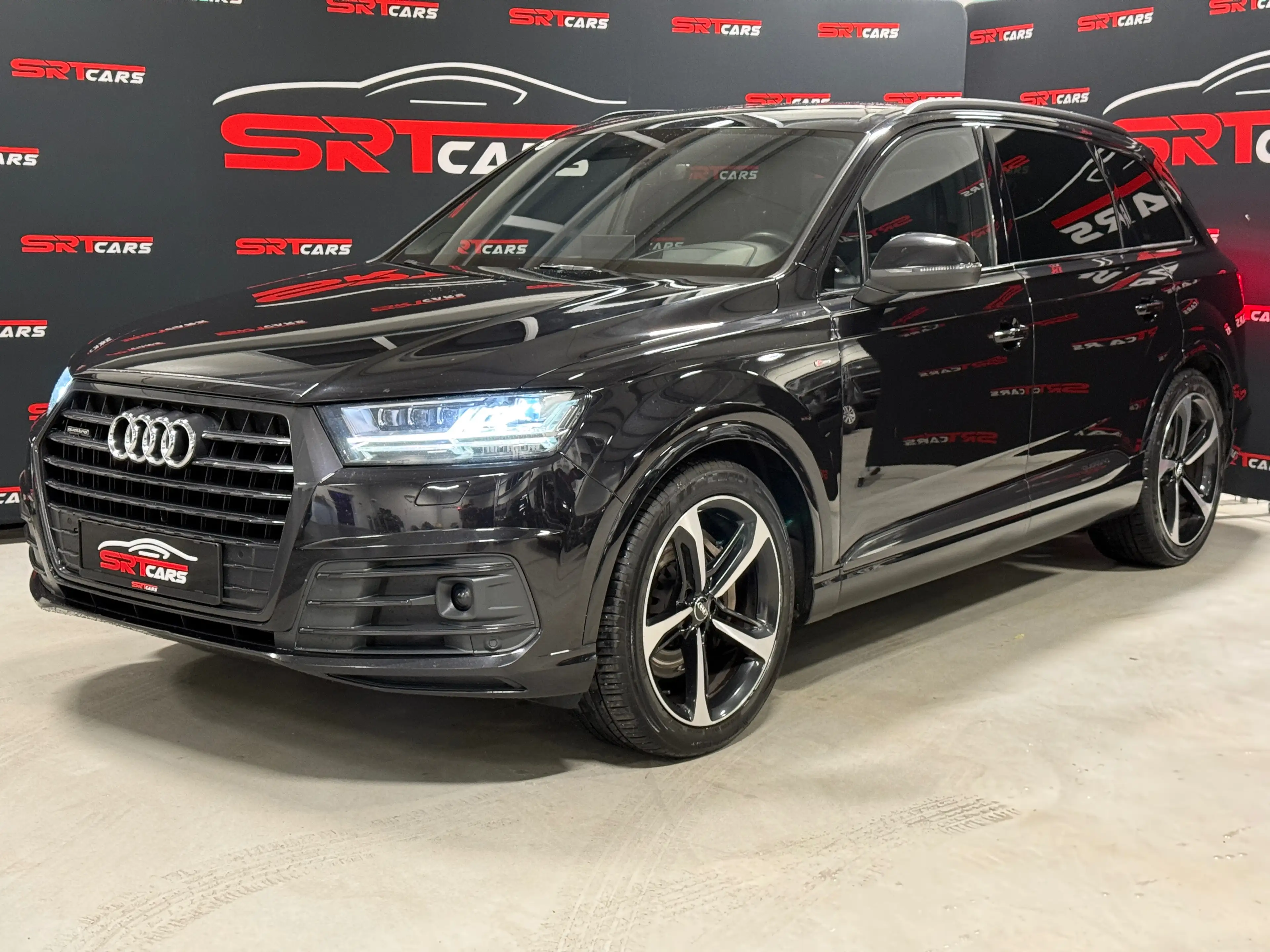 Audi Q7 3.0 TDI quattro *7 Sitze*Allradlenkung*SchwarzPaket*AHK*ACC*Kamera*Pano*ACC*Luft*Matrix LED