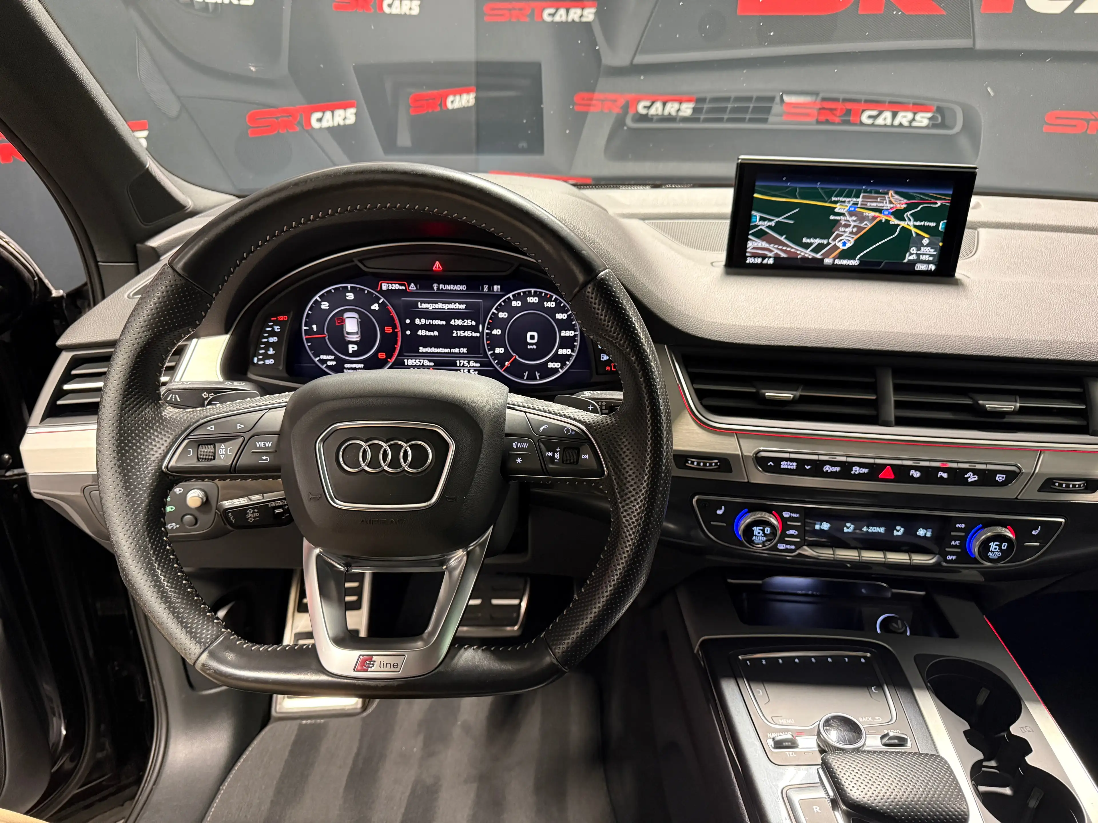 Audi Q7 3.0 TDI quattro *7 Sitze*Allradlenkung*SchwarzPaket*AHK*ACC*Kamera*Pano*ACC*Luft*Matrix LED — photo 11