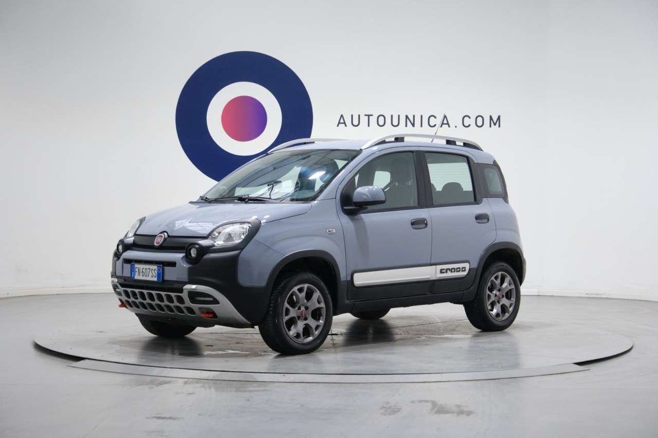 Fiat Panda CROSS 0.9 TWINAIR TURBO S&S 4x4 NEOPATENTATI