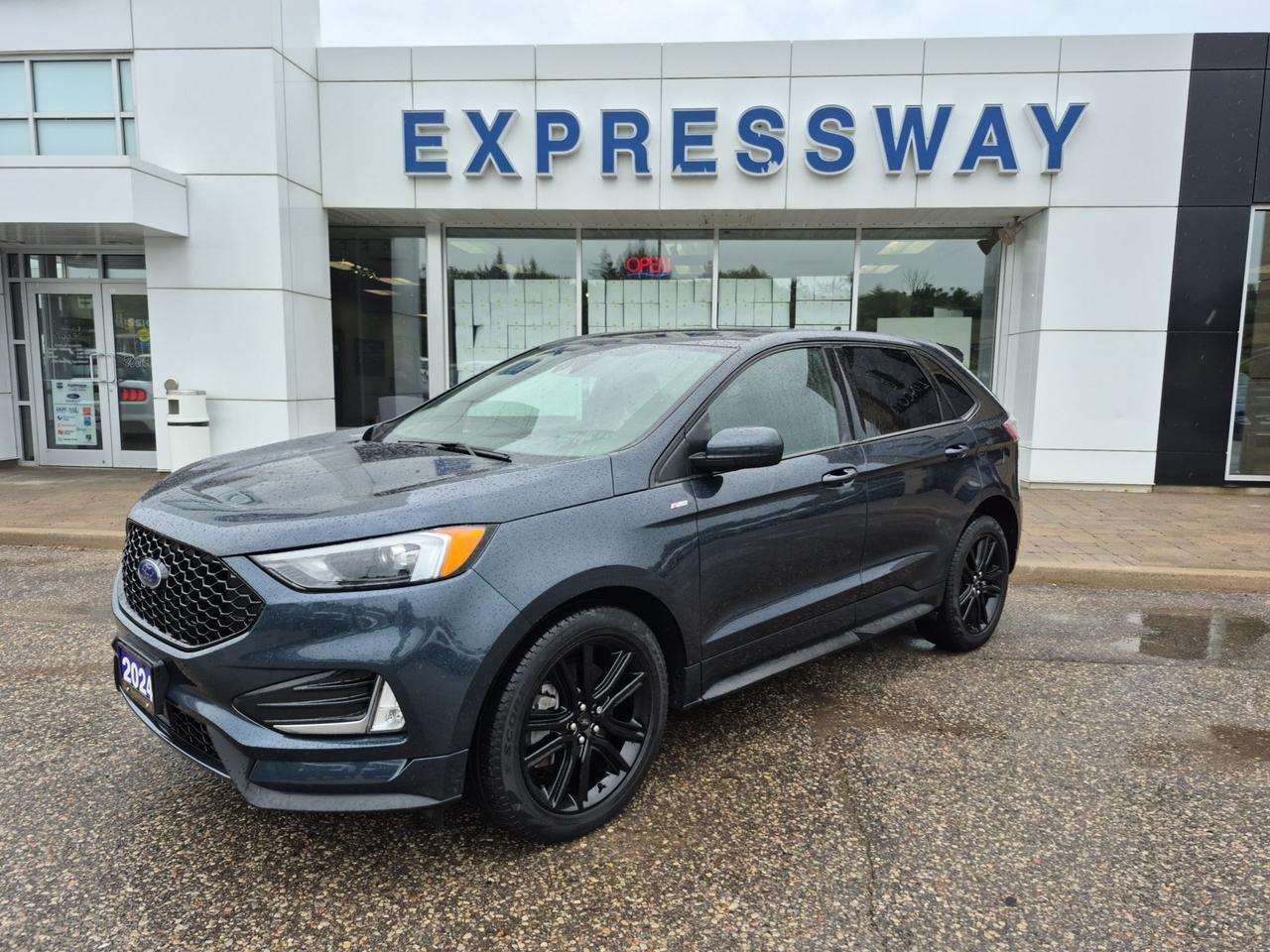 2024 Ford Edge ST LINE, COPILOT PACK! PANO ROOF, HEATED WHEEL!