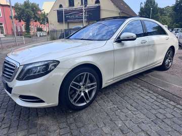 L LIMOUSINE*V8*BURMESTER*PANORAMA*KAMERA*