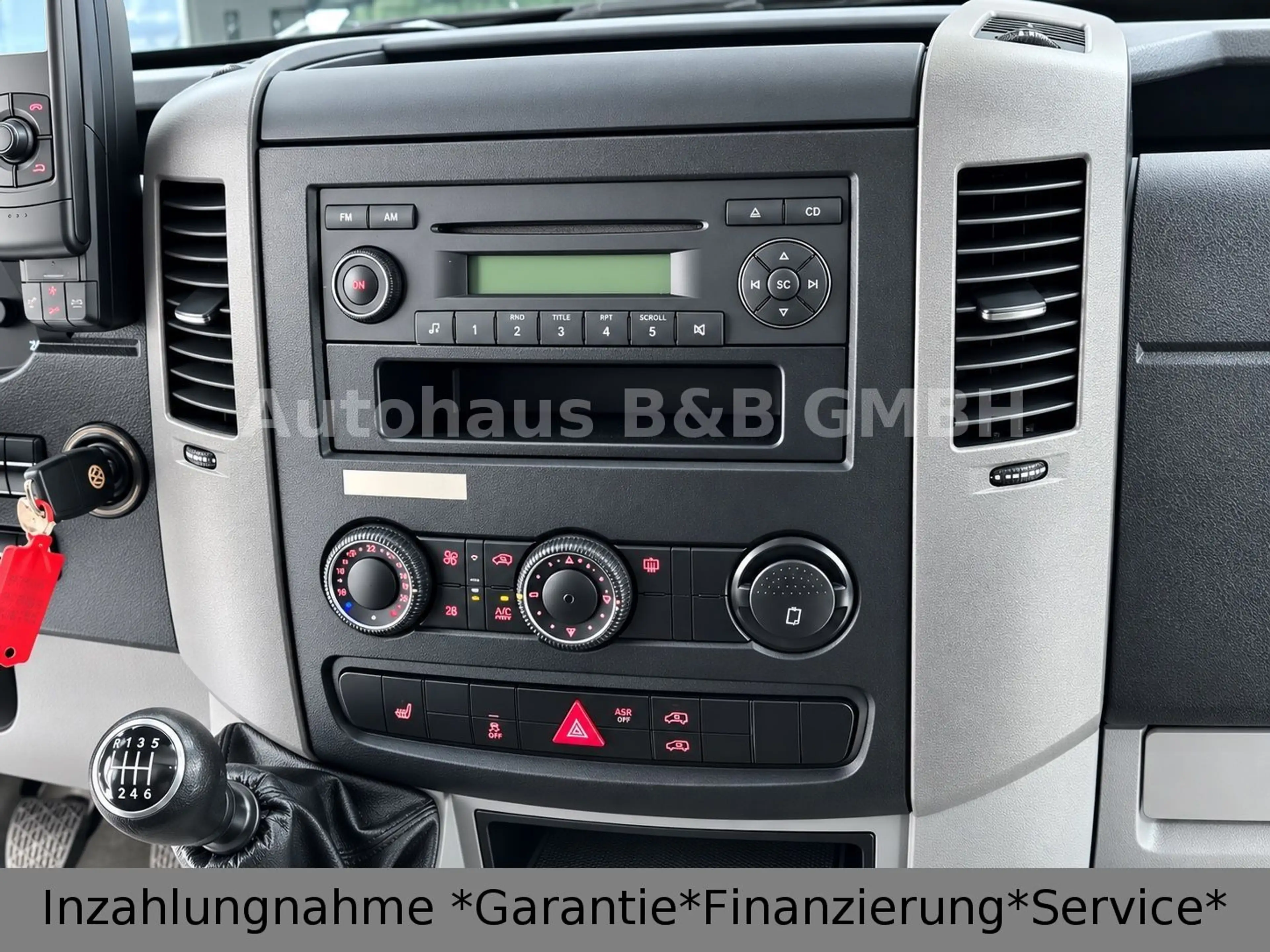 Volkswagen Crafter Kasten 35 L2H1*Klima*2xSchiebetür*AHK* — photo 9