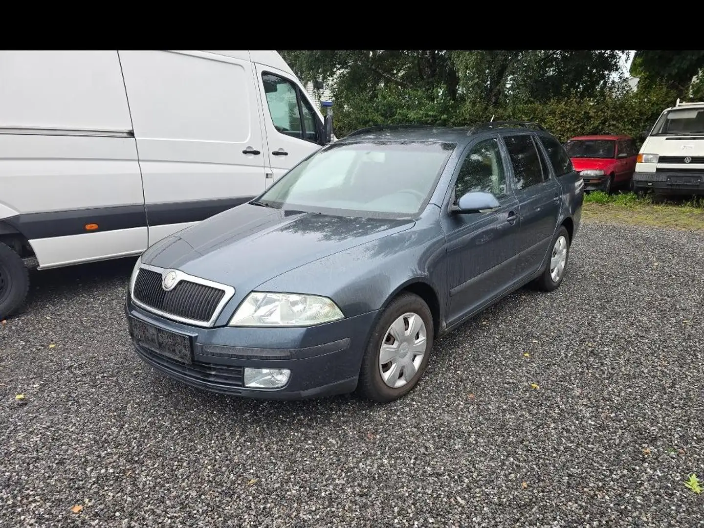 Skoda Octavia Elegance Grau - 1