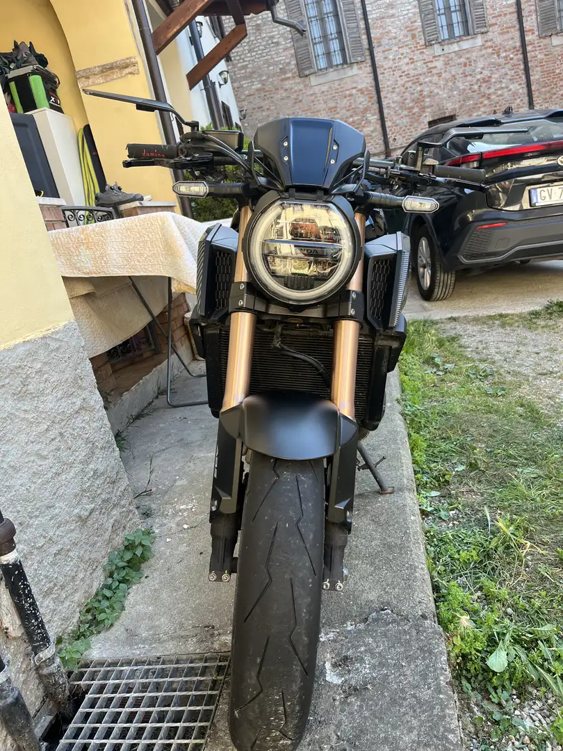Honda CB 650 R - 1