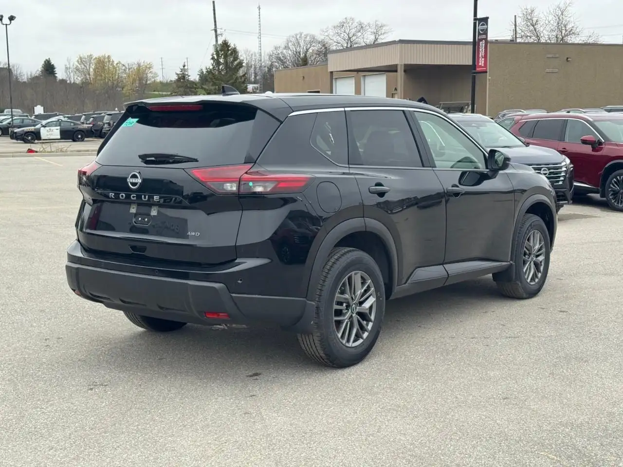 Nissan Rogue снимка Nissan Rogue
