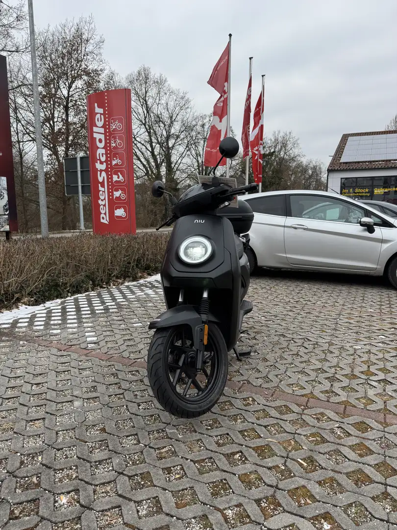 Niu MQi GT EVO Schwarz - 1