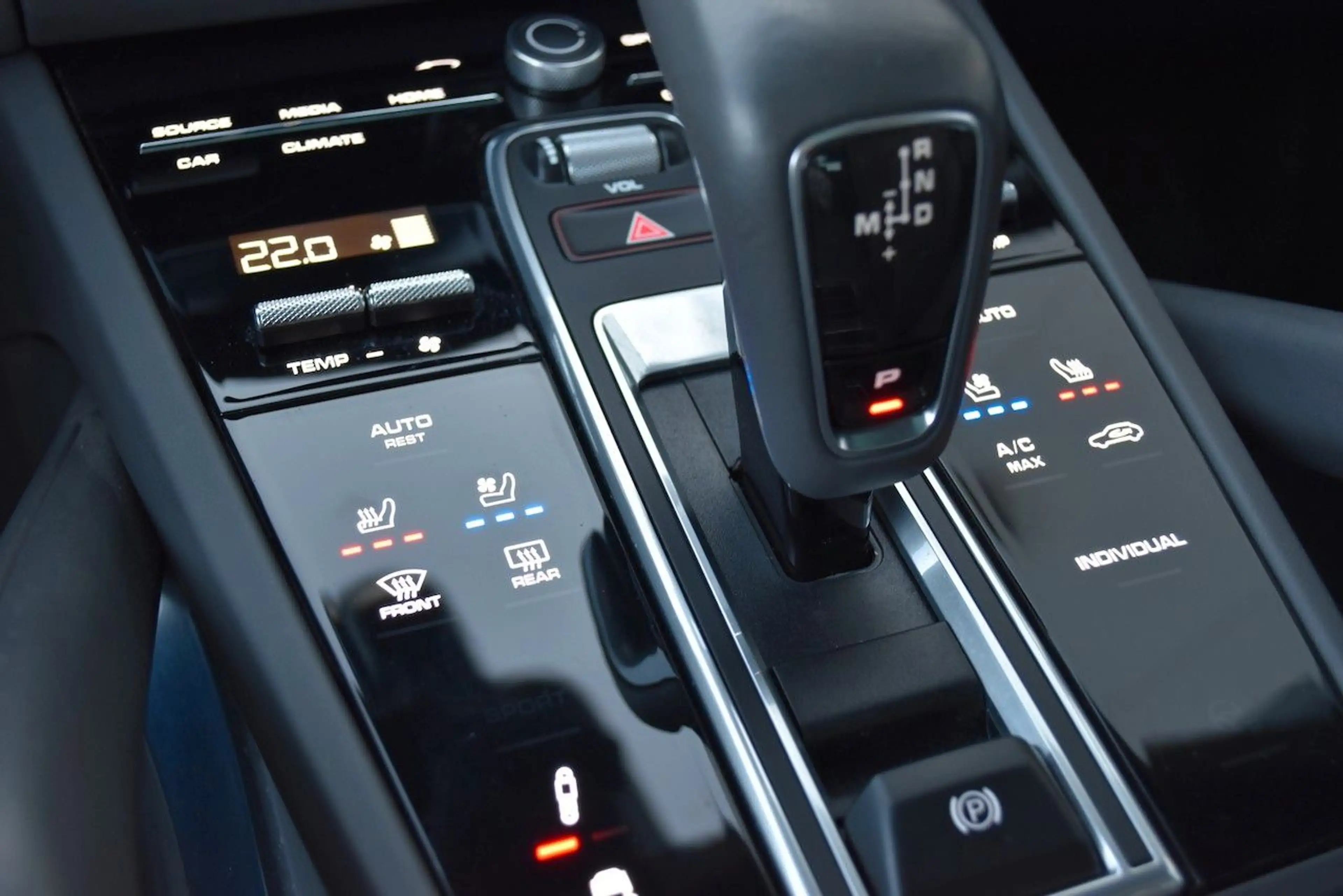 Porsche Cayenne CAYENNE TURBO S E-HYBRID PANO BOSE APPROVED 2029 — photo 20
