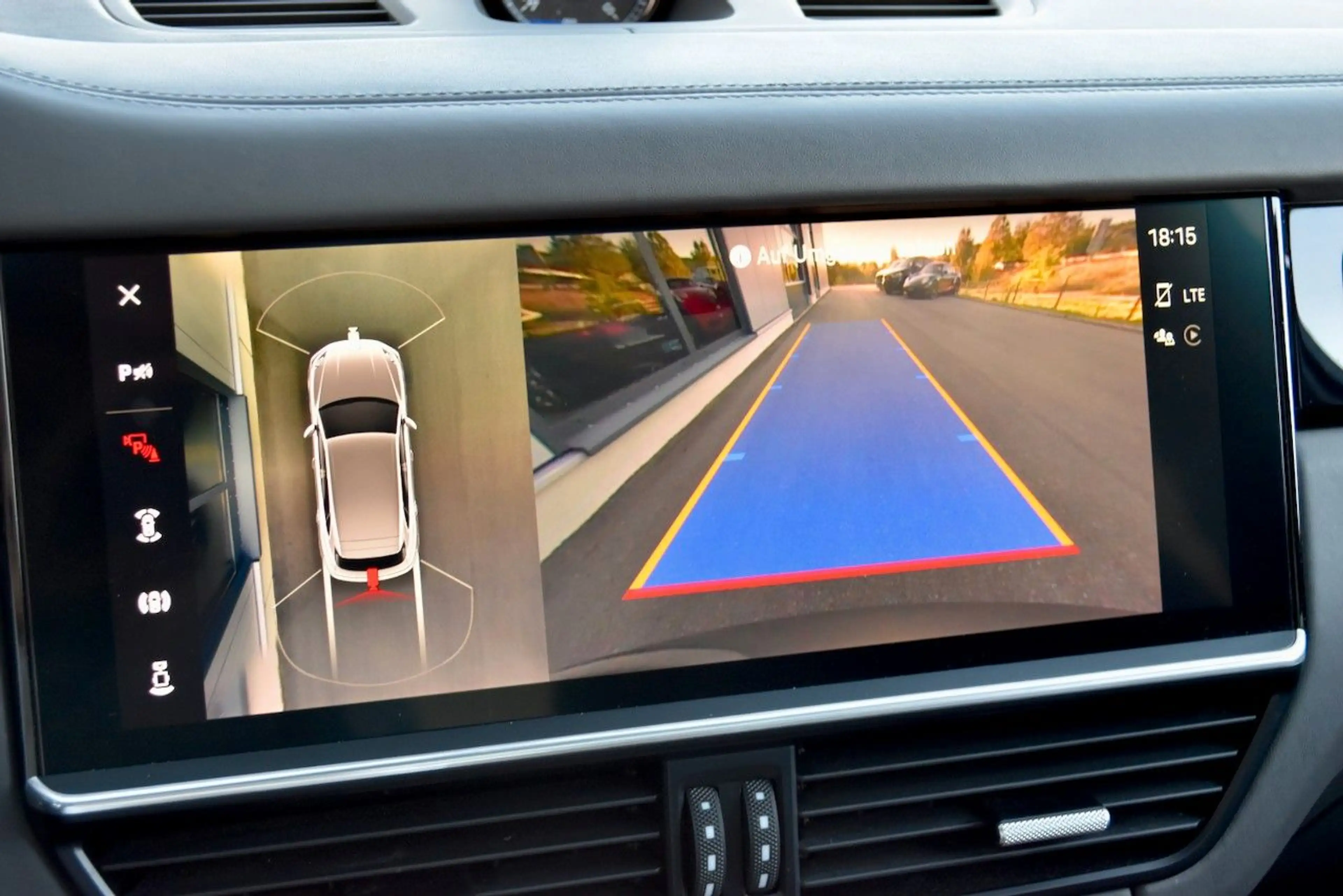 Porsche Cayenne CAYENNE TURBO S E-HYBRID PANO BOSE APPROVED 2029 — photo 17