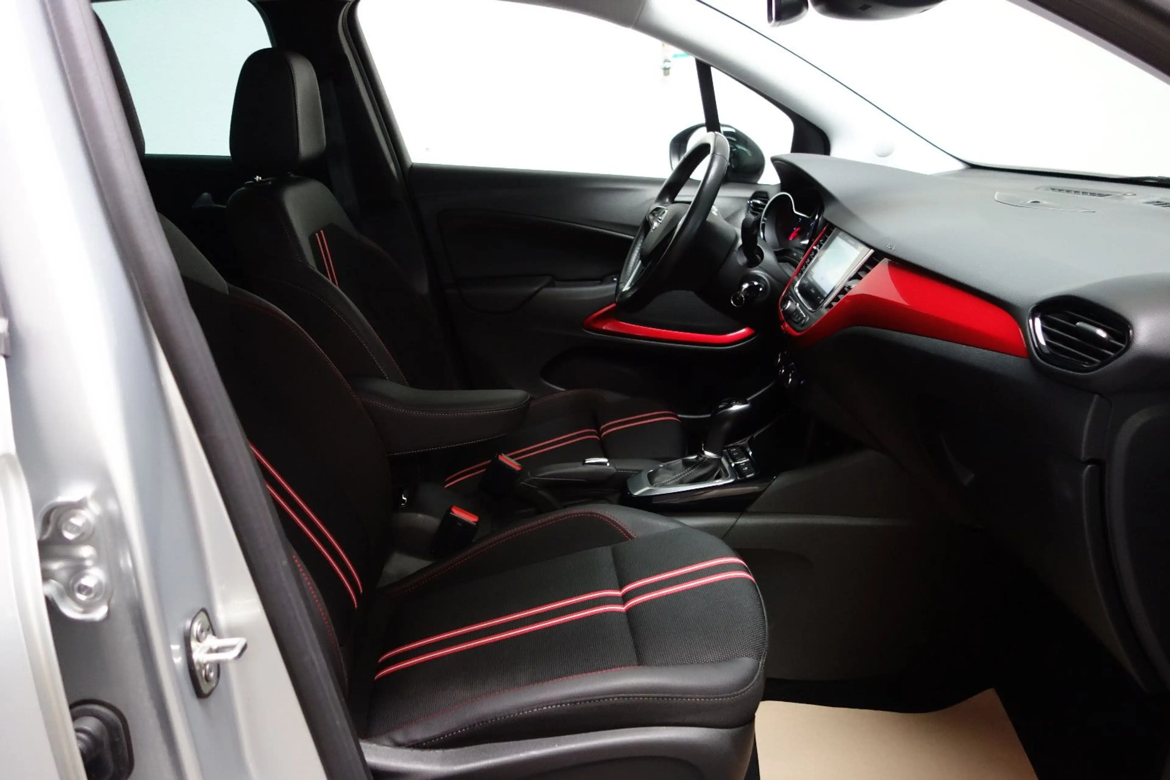 Opel Crossland X Crossland 1.2 GS Line high gloss Auto/LED/Kamera — photo 15