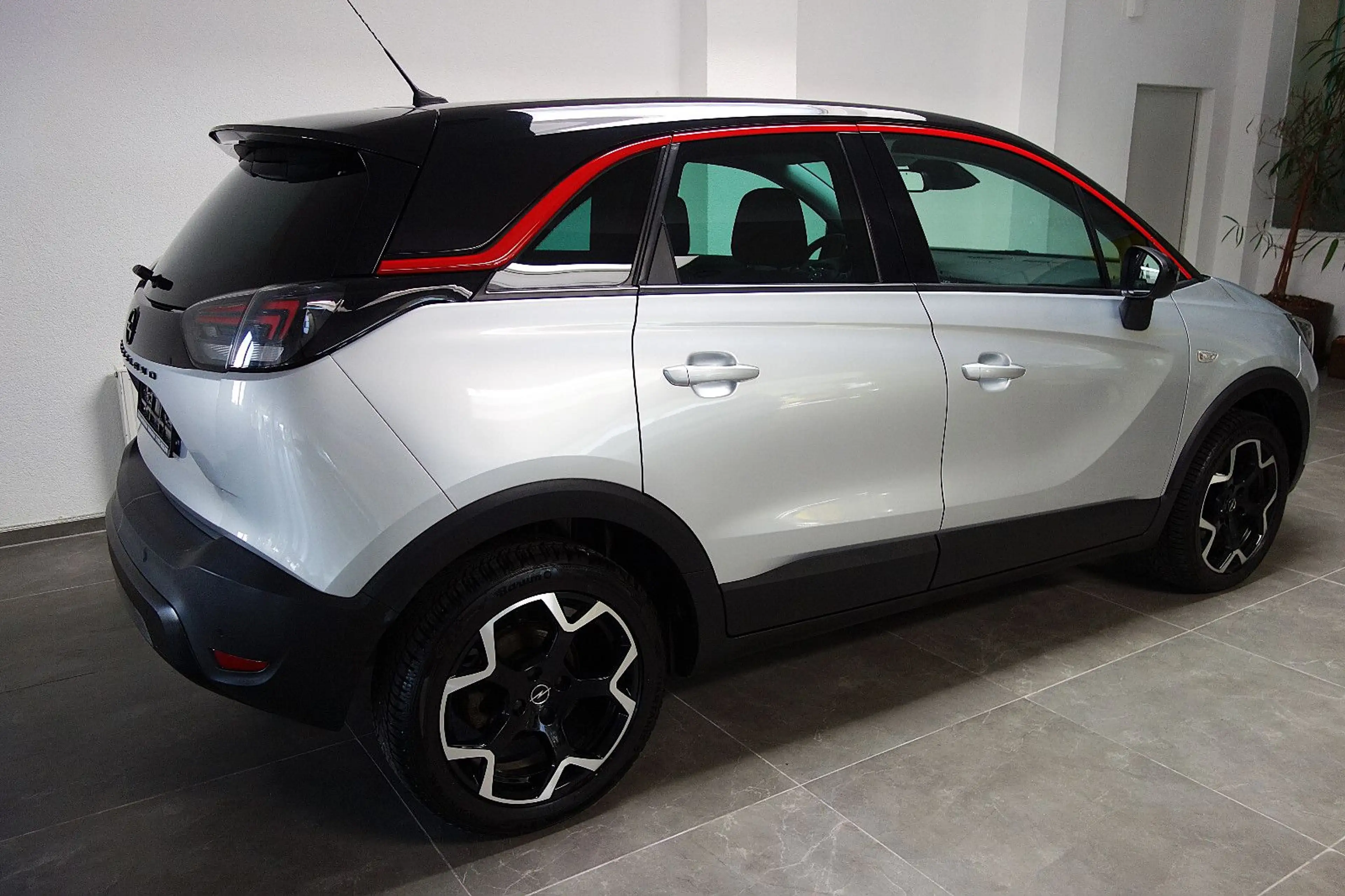 Opel Crossland X Crossland 1.2 GS Line high gloss Auto/LED/Kamera — photo 7