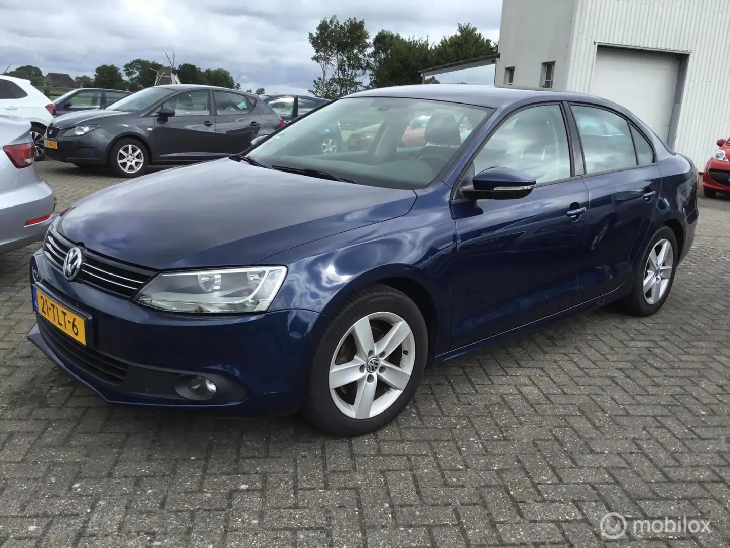 Volkswagen Jetta 1.2 TSI Comfortline Blauw - 1