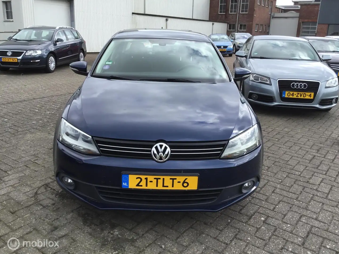 Volkswagen Jetta 1.2 TSI Comfortline Blauw - 2