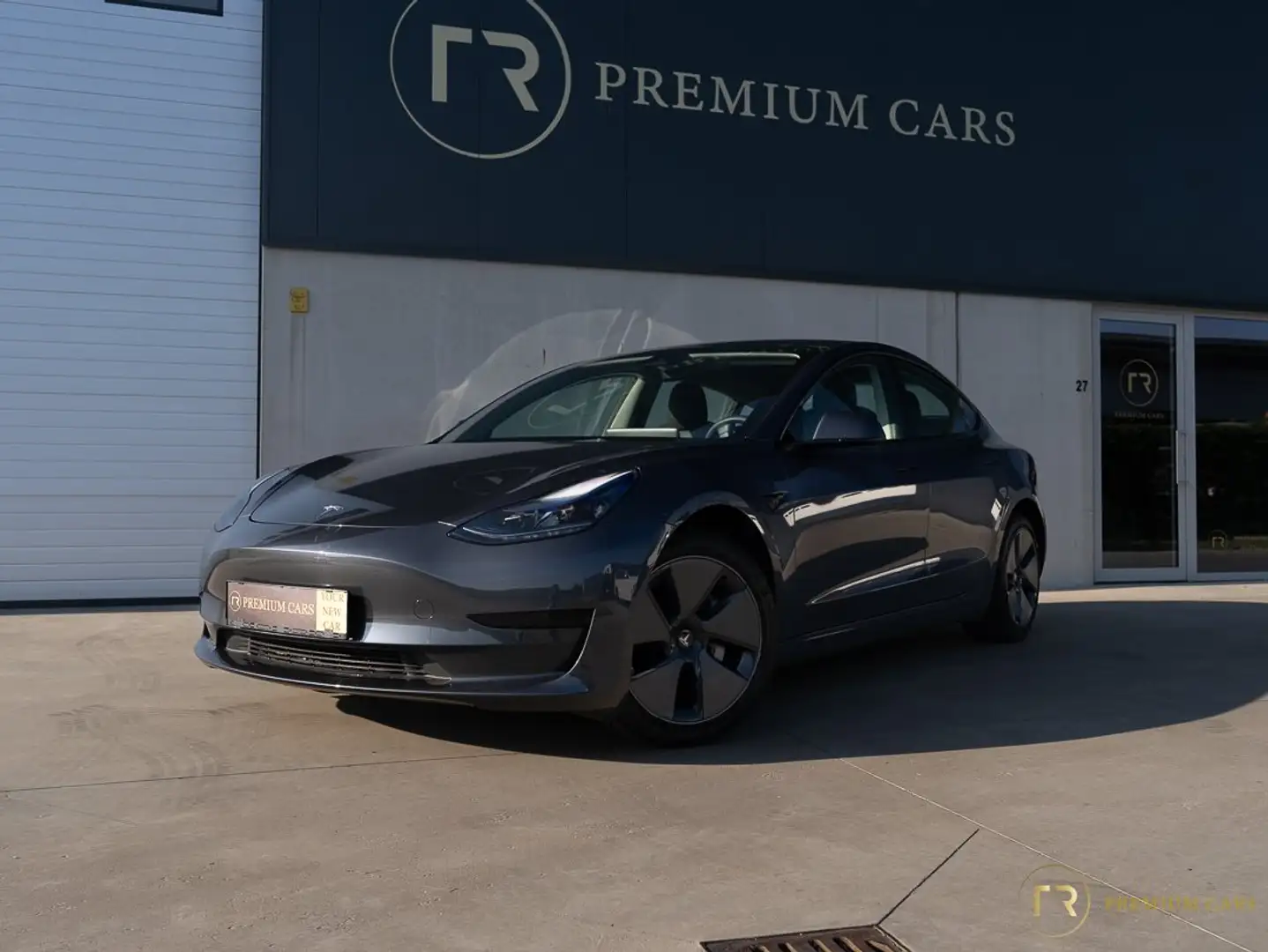 Tesla Model 3 Standard Range + l Facelift l Incl. 21% BTW Grijs - 2