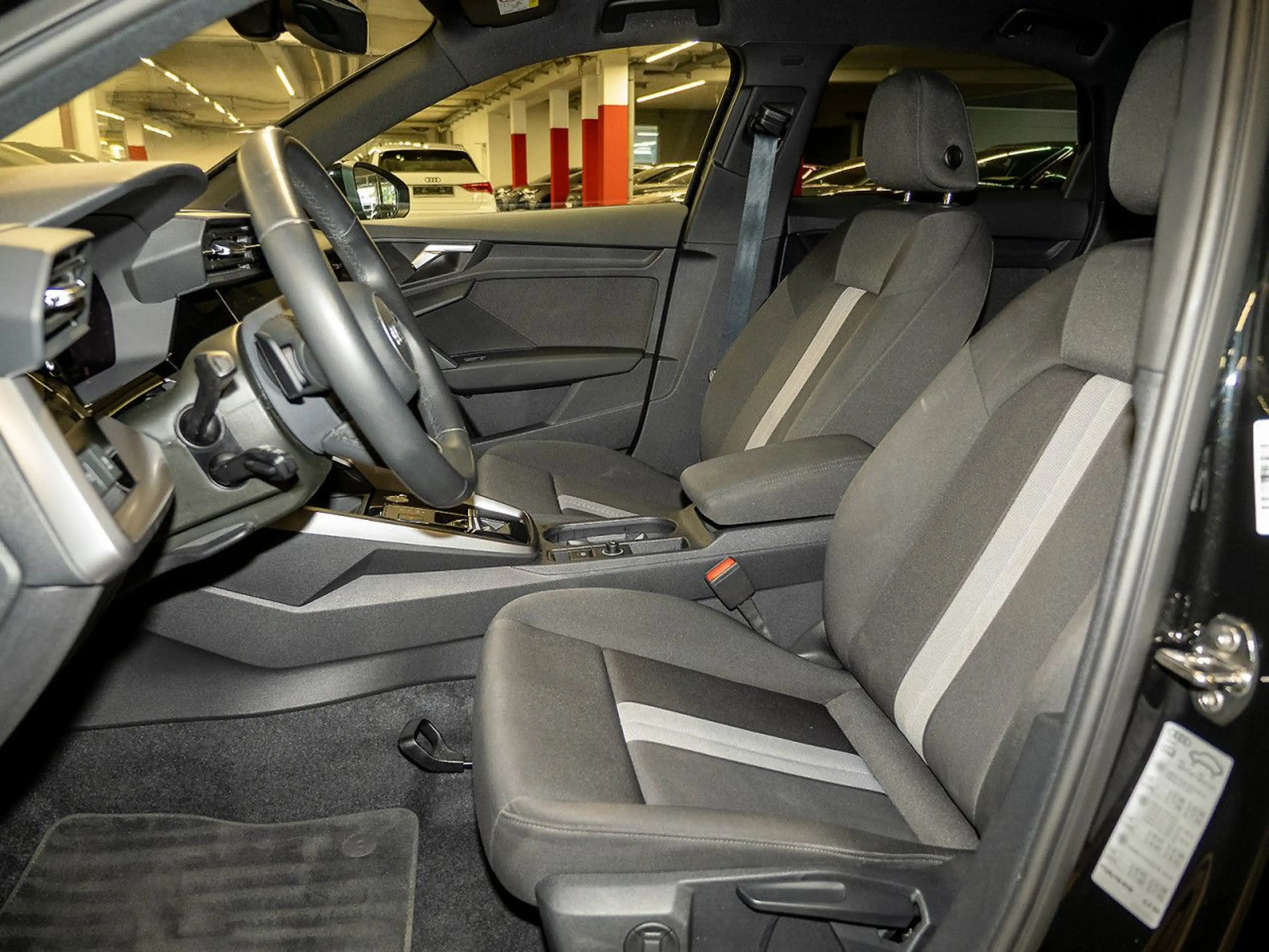Audi A3 35 TDI advanced ACC Keyless Kamera — photo 9