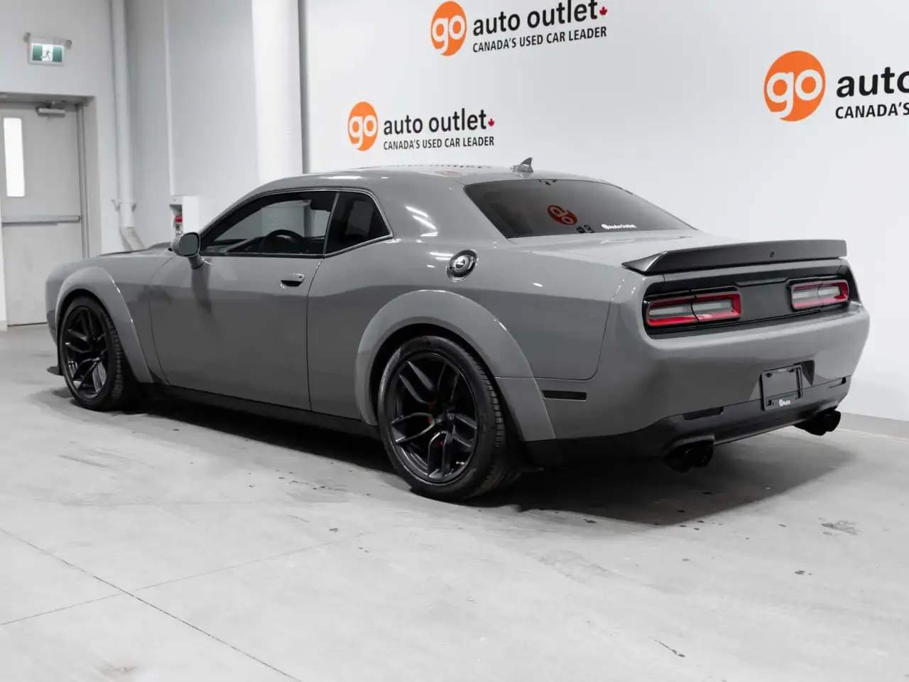 Dodge Challenger photo Dodge Challenger
