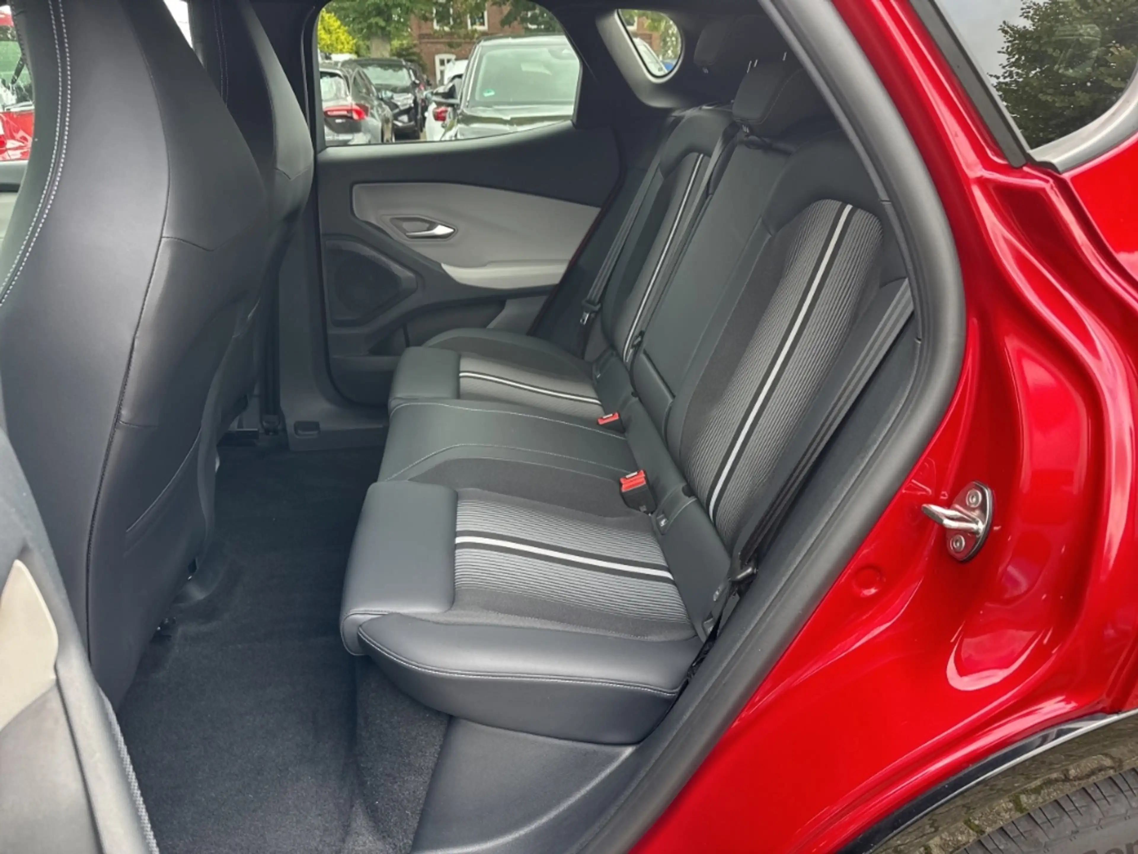 Ford Capri SELECT 77KW/H / 210 KW EXTENDET RWD RANGE NAVI / L — photo 14