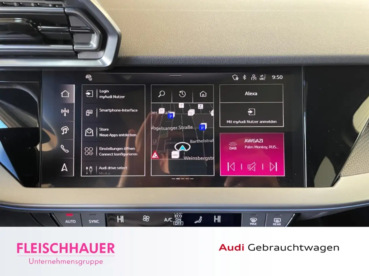 Audi RS3 Limousine 2.5 TFSI quattro S tronic 12