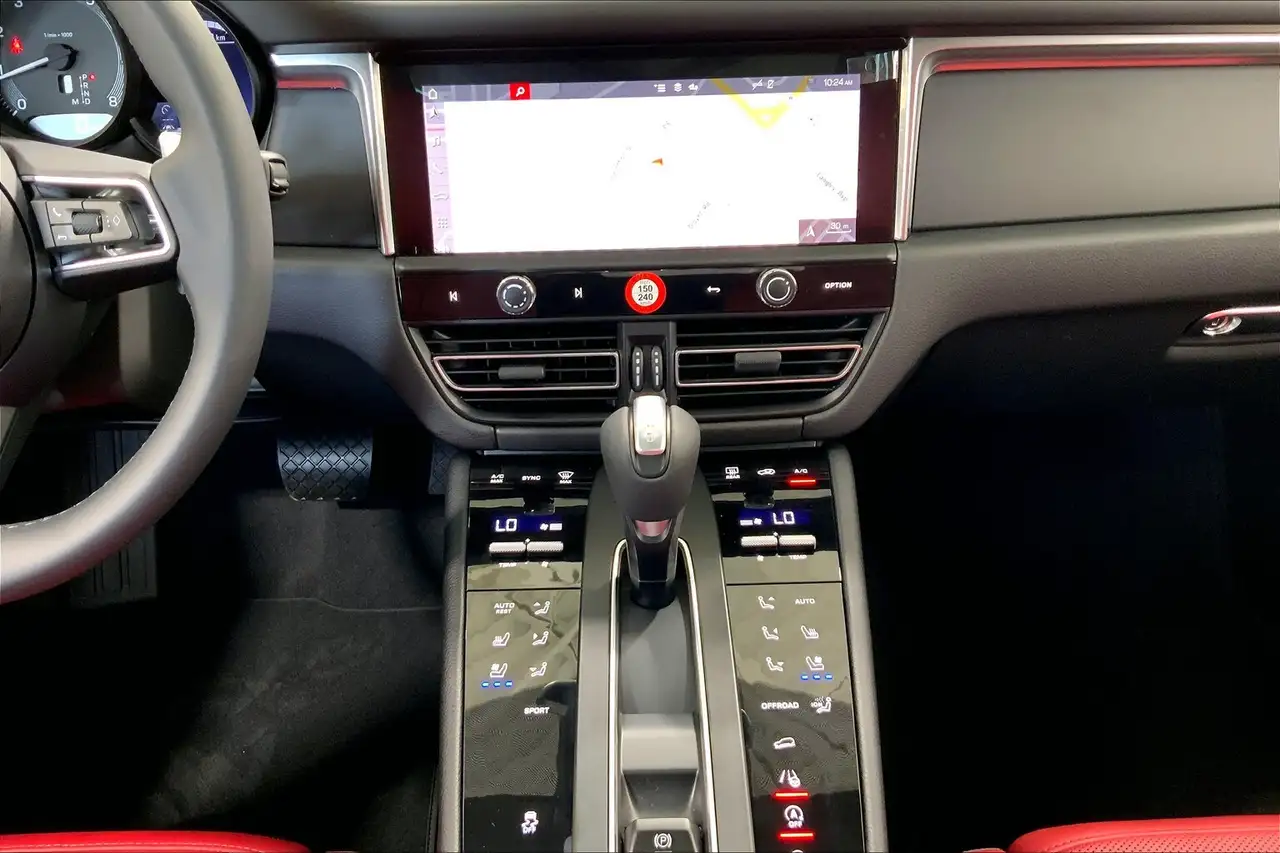 Porsche Macan снимка Porsche Macan