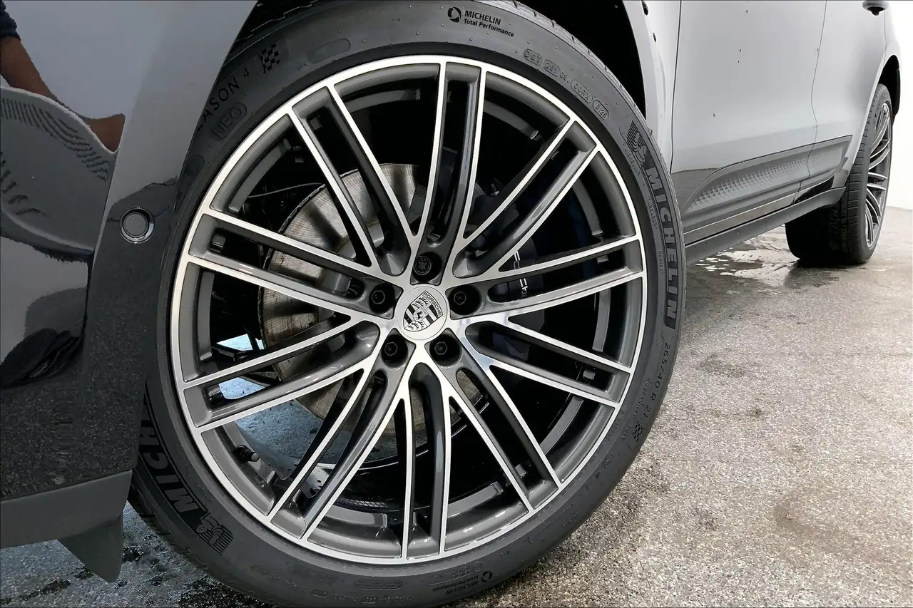 Porsche Macan снимка Porsche Macan