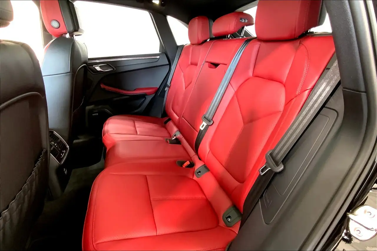 Porsche Macan снимка Porsche Macan