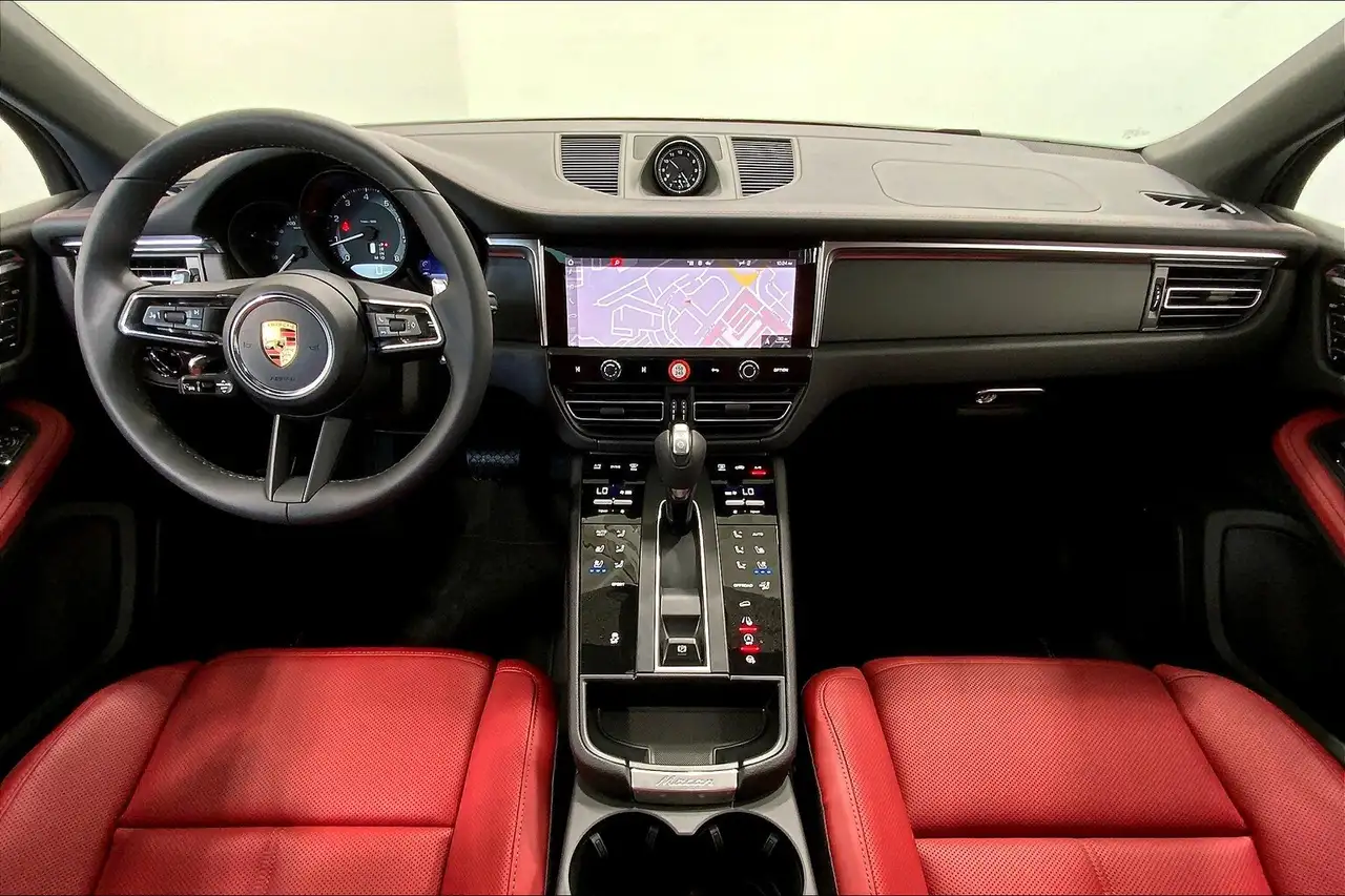 Porsche Macan снимка Porsche Macan