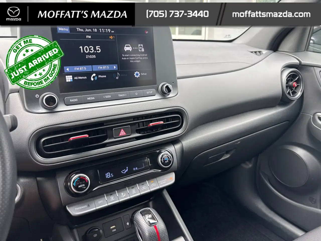 Hyundai KONA photo Hyundai KONA