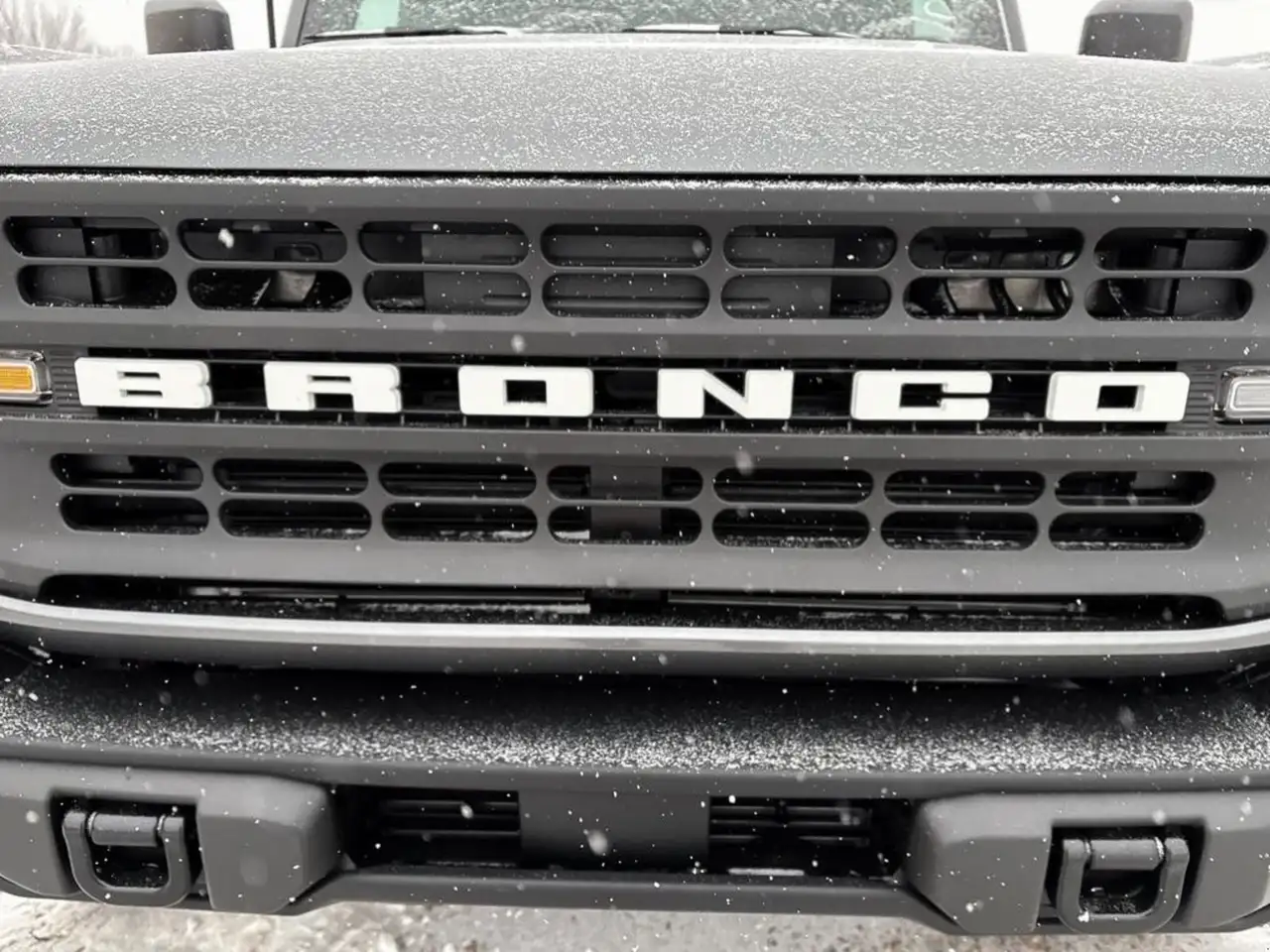 Ford Bronco снимка Ford Bronco
