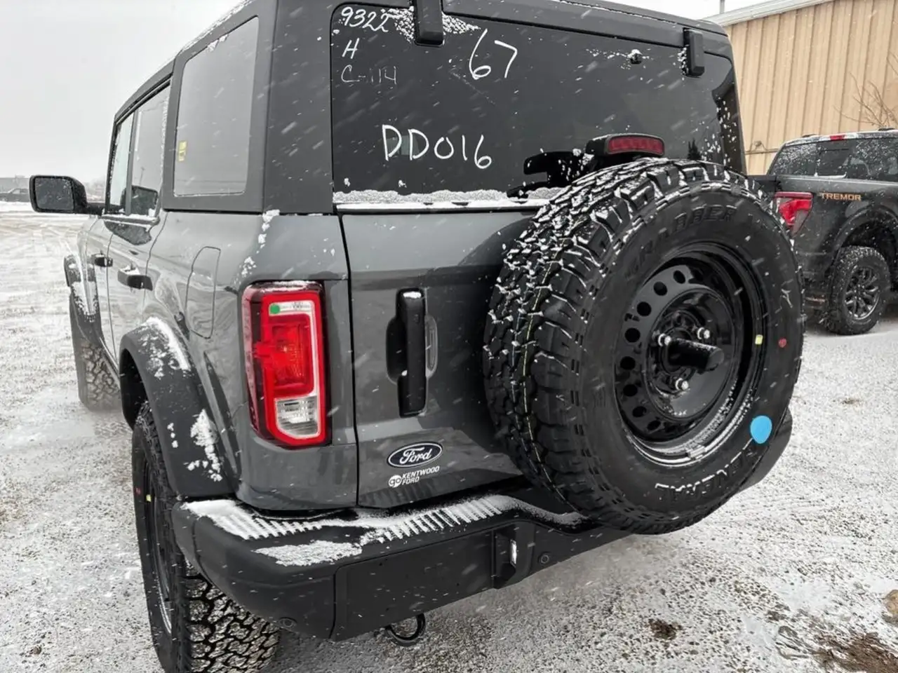 Ford Bronco снимка Ford Bronco