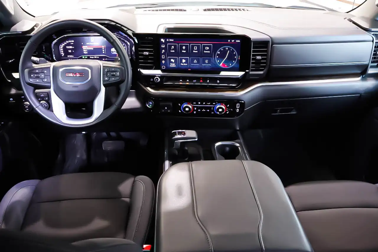 GMC Sierra 1500 снимка GMC Sierra 1500