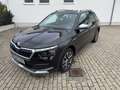 Skoda Kamiq Scoutline 1.5 TSI DSG KAM LED NAV VIRTUAL SITZHZG Schwarz - thumbnail 2