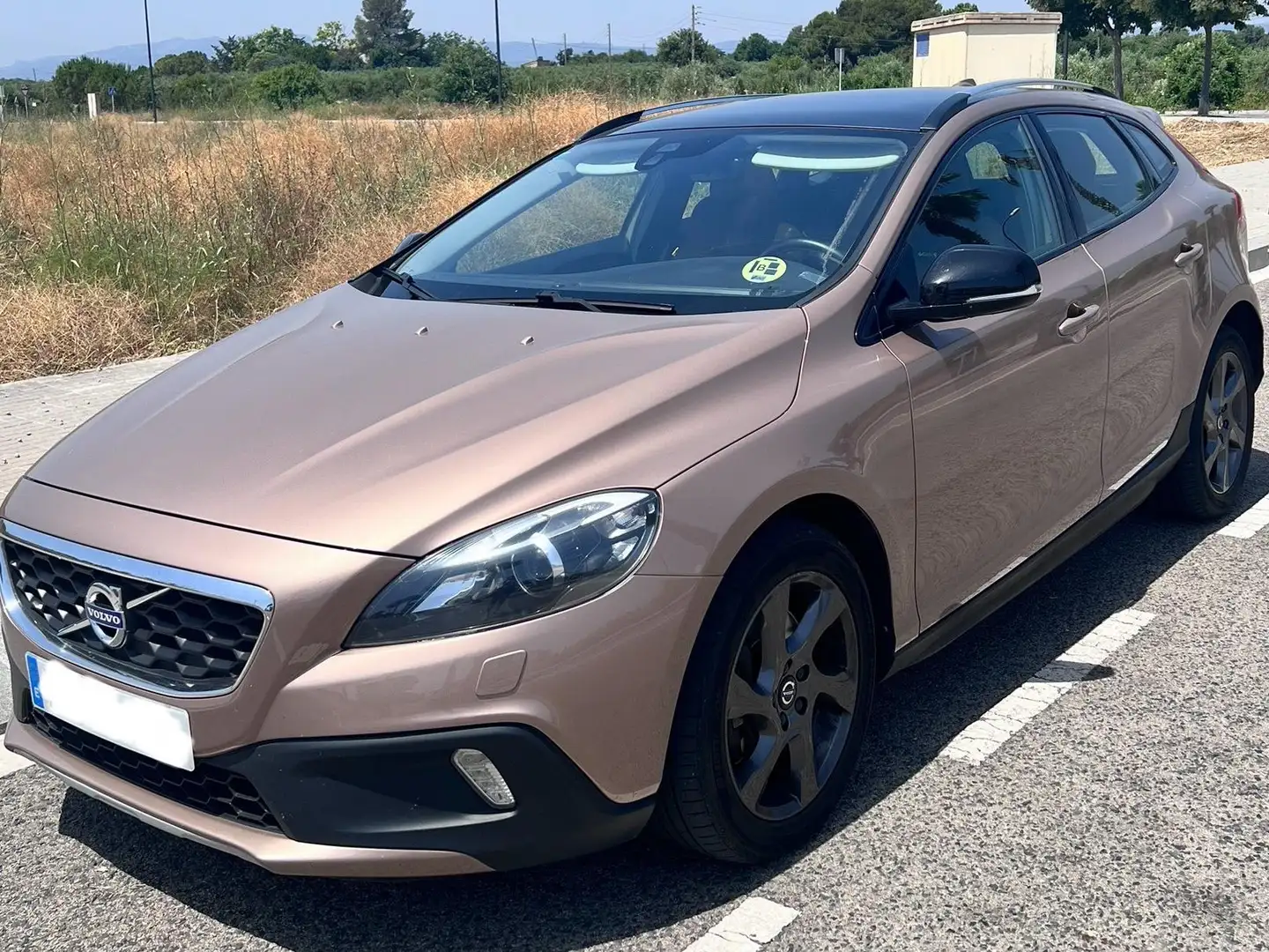 Volvo V40 Cross Country V40 Cross Country D3 Momentum Aut. 150 Momentum Beige - 1